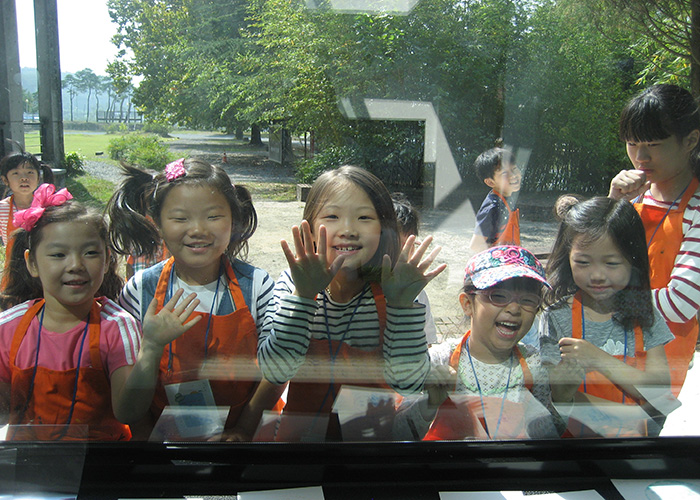 image03