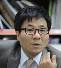 필자사진_ 심상용