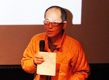 작가 김윤환